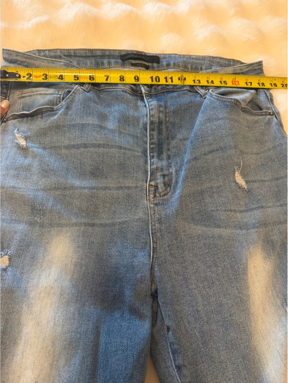 Risen Women's 3XL Light Blue Distressed Flared Jeans - Picture 6 of 8